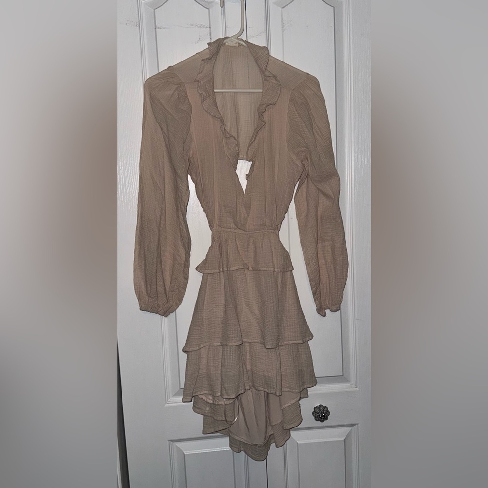 Altar’d State Beige Ruffle Tiered Long-Sleeve Mini Dress – Size M